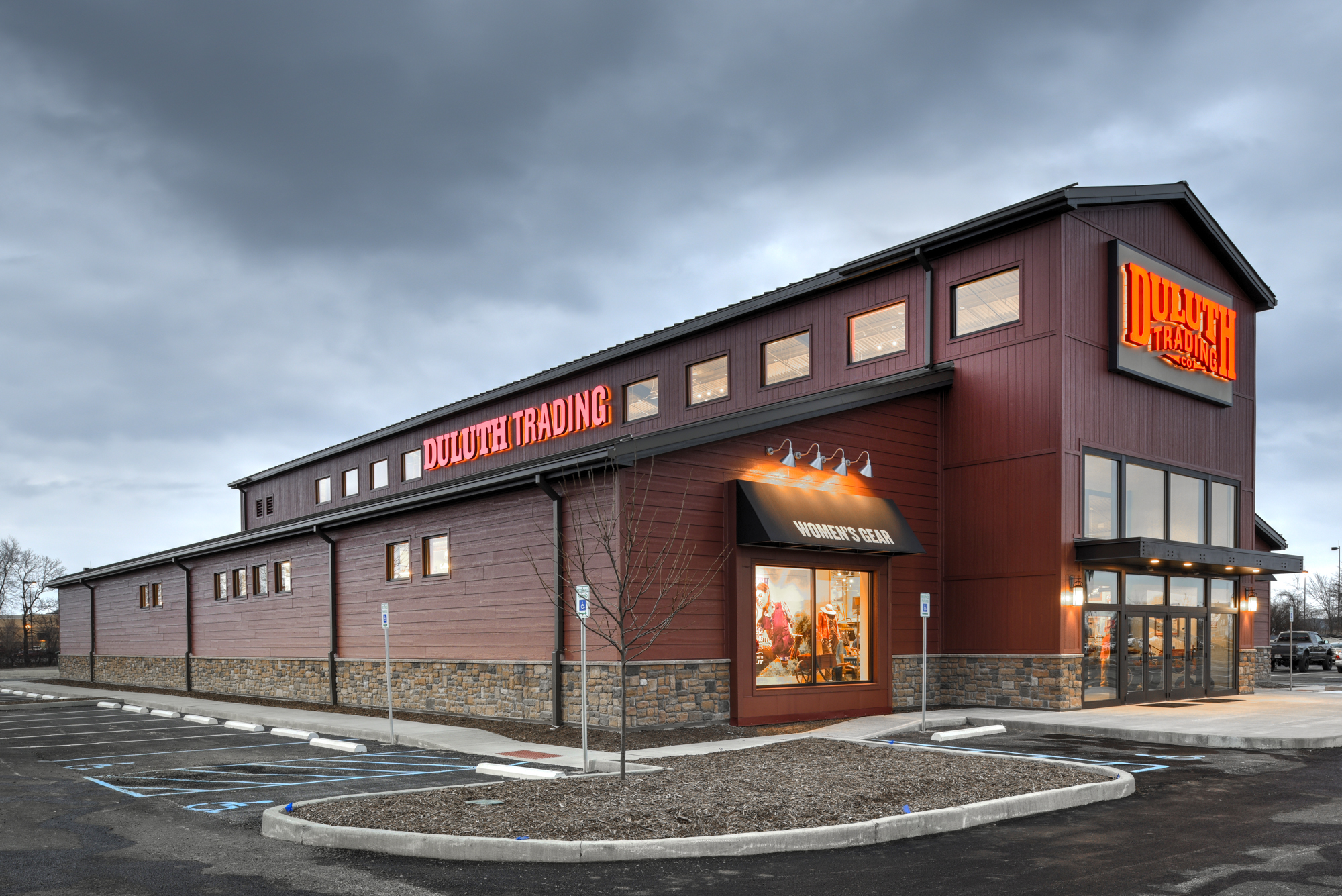 Duluth Trading Co. Noblesville, IN Interwork Architects