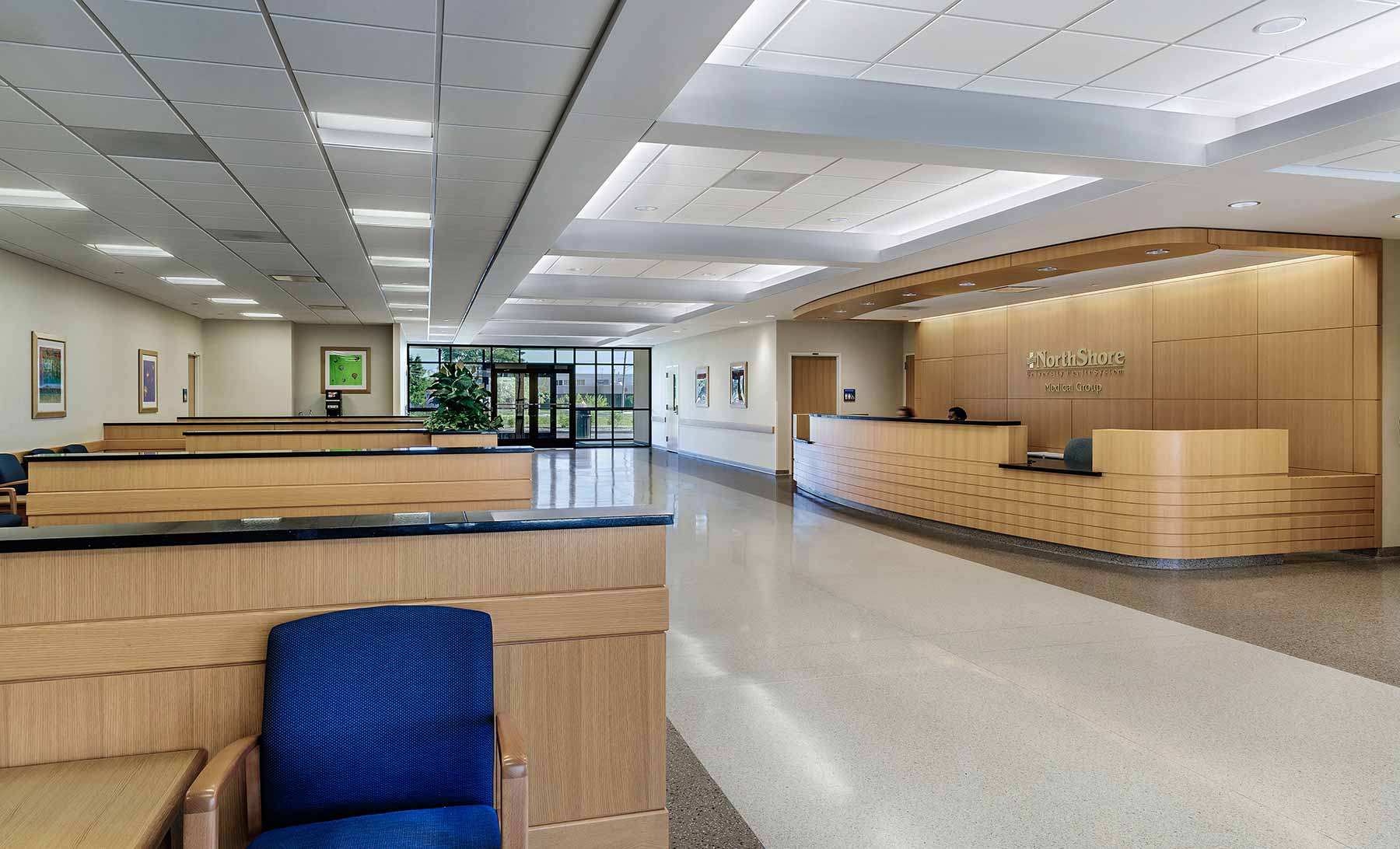 NorthShore University HealthSystem Niles Medical Office Building Interwork Architects